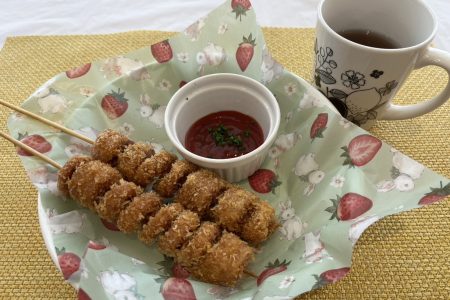 魚肉ソーセージのトルネードフライ作り　～デイサービス～