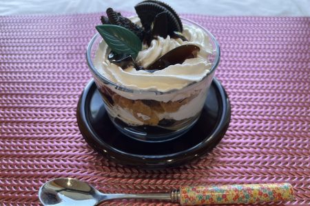 オレオとコーヒーゼリーのグラスパフェ作り　～デイサービス～
