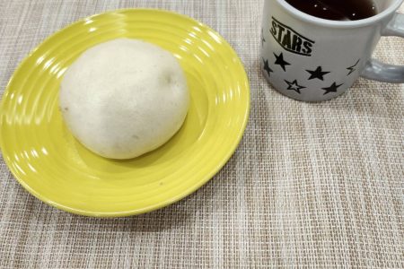 肉まん作り　～デイサービス～